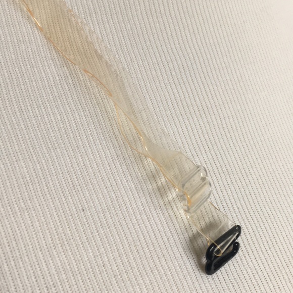 VC Victoria’s Secret Angel 👼 clear bra straps - Picture 3 of 4